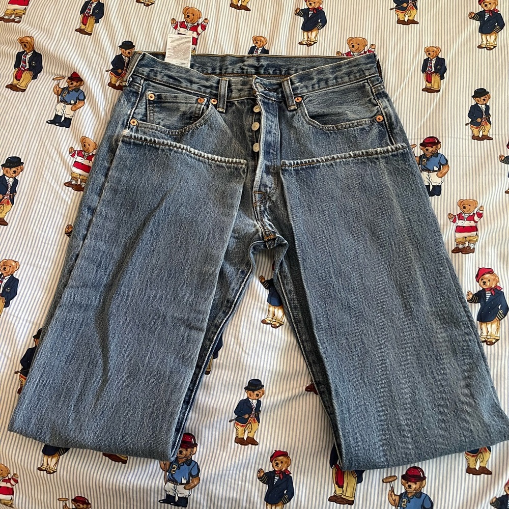 Vintage 1996, Levi’s 501 button fly jeans